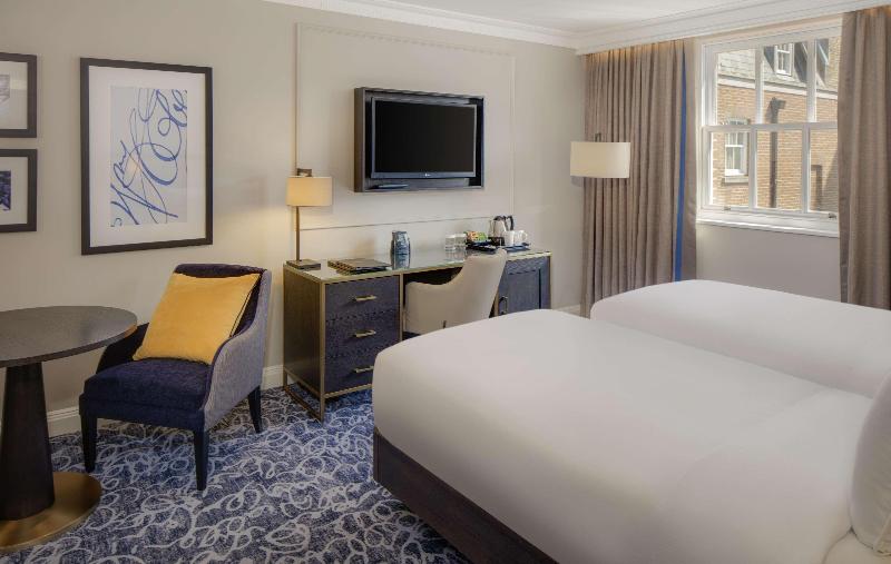 Семейный Номер, Hilton London Euston
