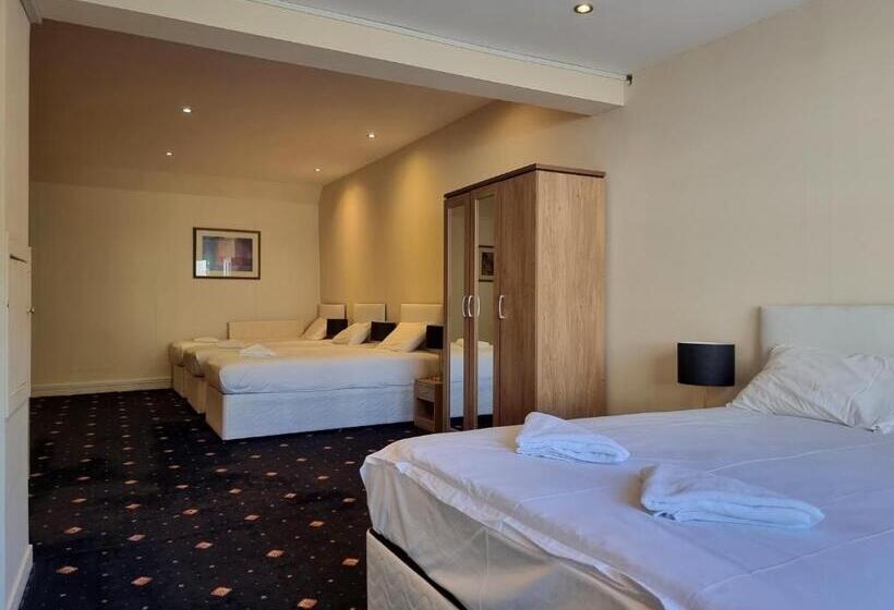 اتاق خانوادگی با سرویس بهداشتی مشترک, Park View House