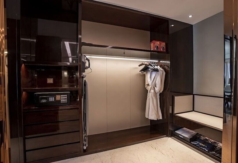 Президентский Люкс, Haikou Yatter Hotel, Vignette Collection By Ihg