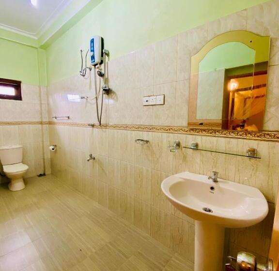 Номер Deluxe Кровать Кинг, Montana Rest