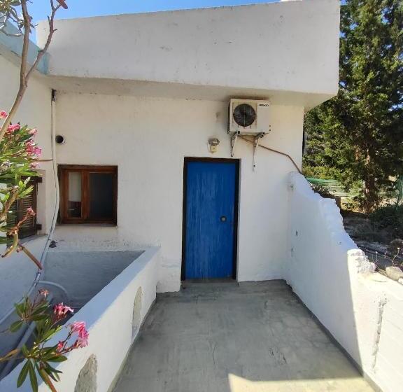 اتاق استاندارد سه تخته با بالکن, Oleander S Garden Traditional Cretan Cottage
