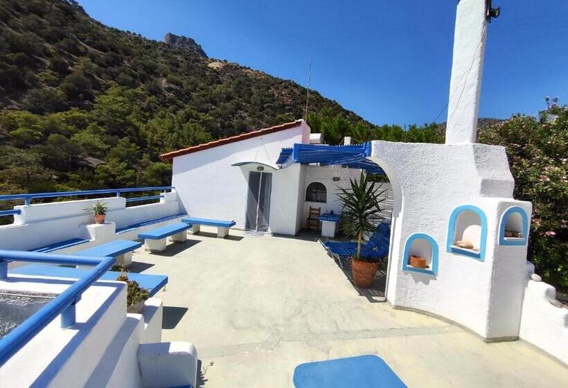 اتاق لوکس با چشم‌انداز دریا, Oleander S Garden Traditional Cretan Cottage