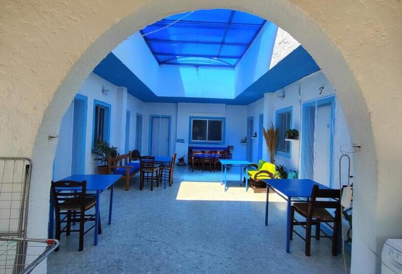 اتاق کلاسیک چهارنفره, Oleander S Garden Traditional Cretan Cottage