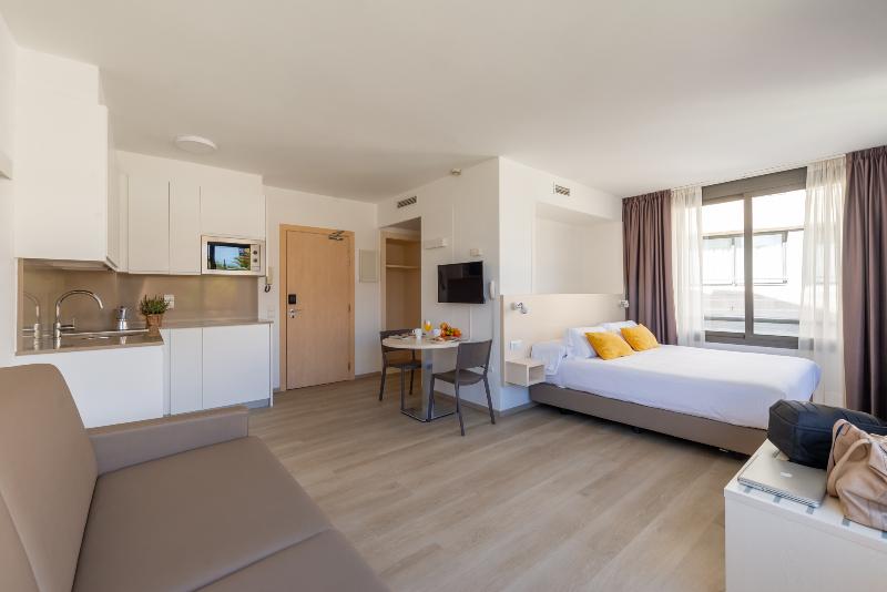 Студия Superior, Atenea Park Suites & Apartments