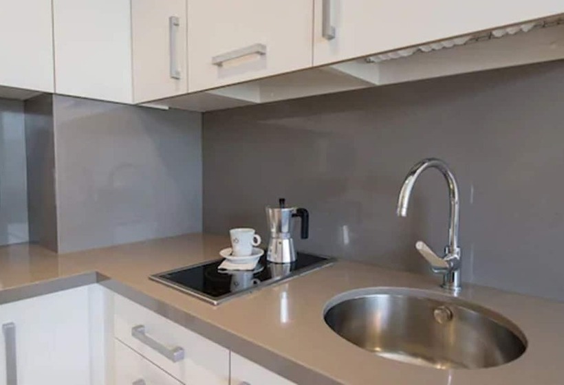 Студия Superior, Atenea Park Suites & Apartments