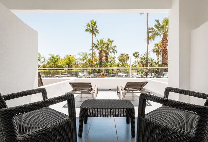 Четырехместный Номер Стандарт, ALEGRIA Costa Ballena Aquafun