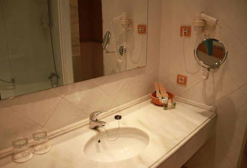 Habitación Deluxe, Alicante Golf
