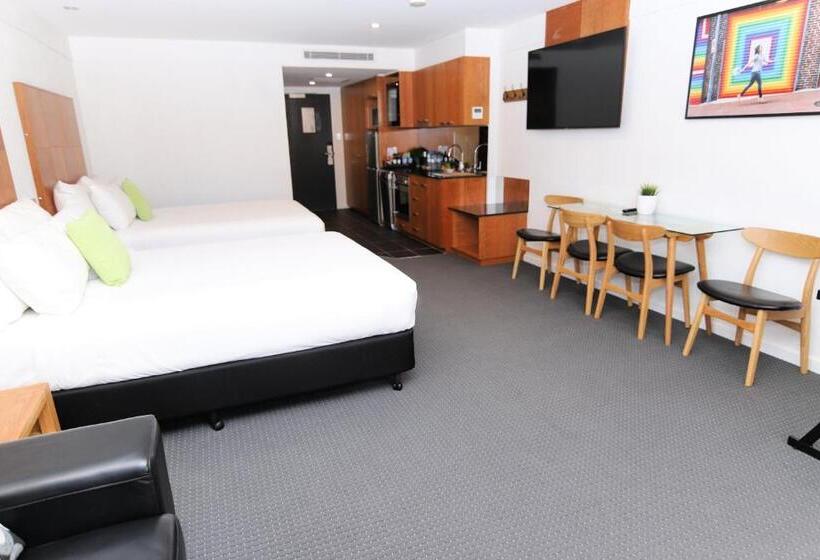 Студия Стандарт, Best Western Plus Goulburn