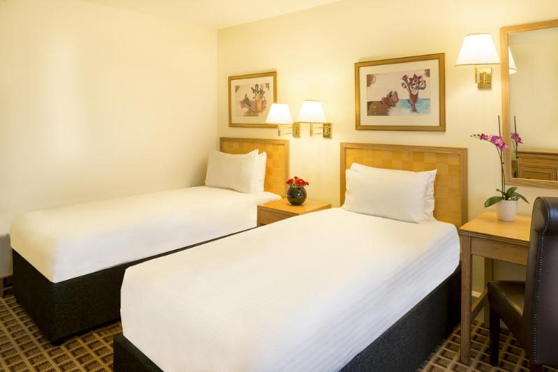 Номер Стандарт, Copthorne Tara Hotel London Kensington