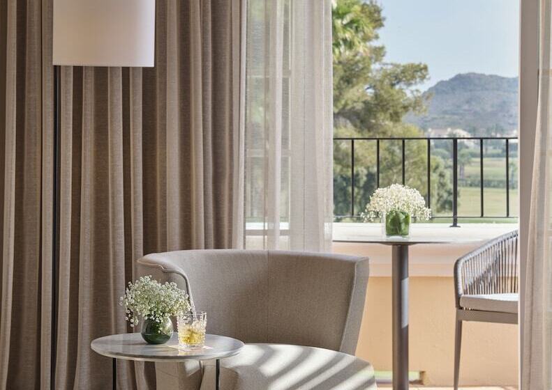 Семейный Номер, Grand Hyatt La Manga Club Golf & Spa