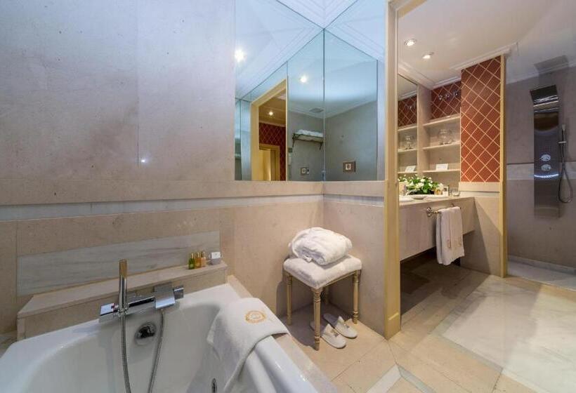 Suite Deluxe, Relais & Châteaux Hotel Orfila