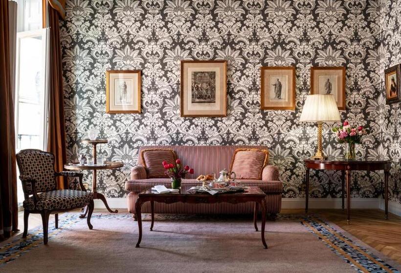Suite Deluxe, Relais & Châteaux Hotel Orfila
