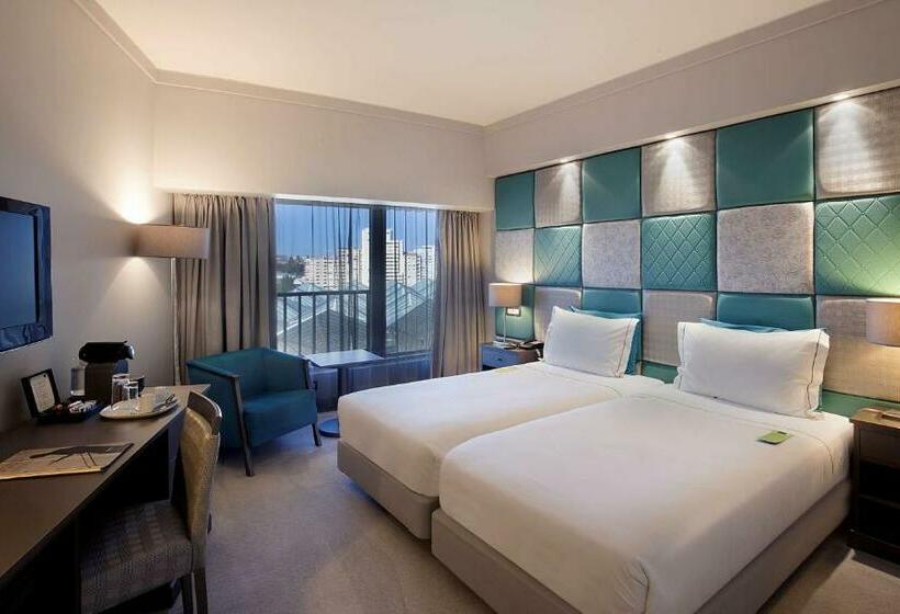 Quarto superior, Tivoli Oriente Lisboa
