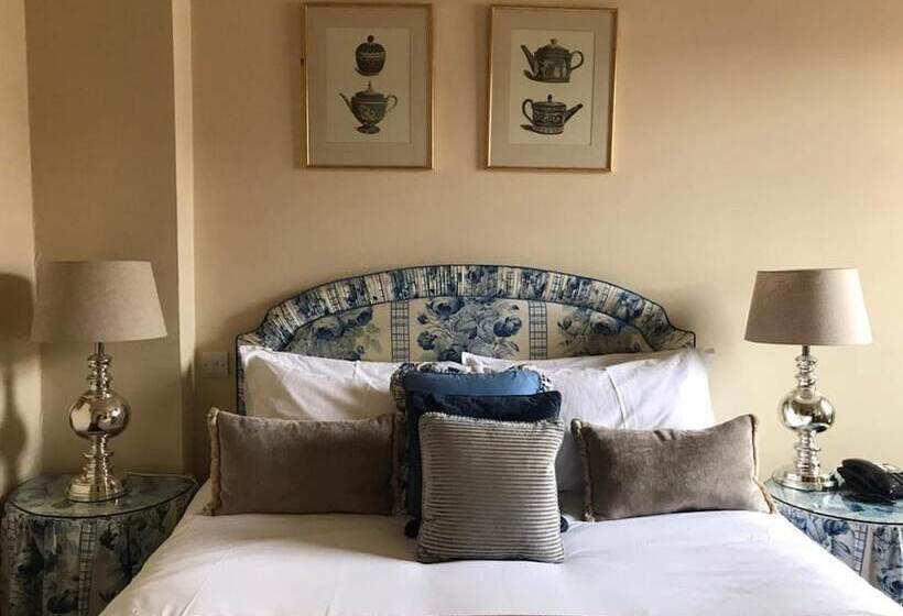 스탠다드 룸, The Windsor Town House