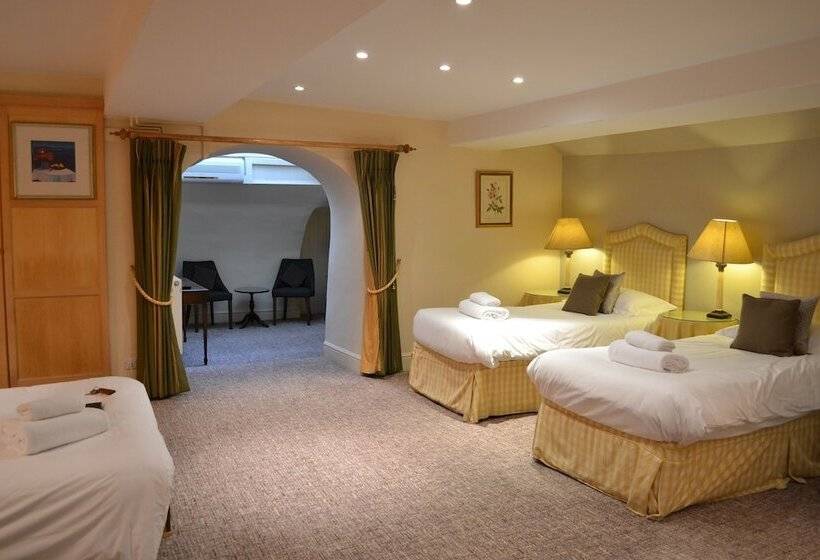 Семейный Номер, The Windsor Town House