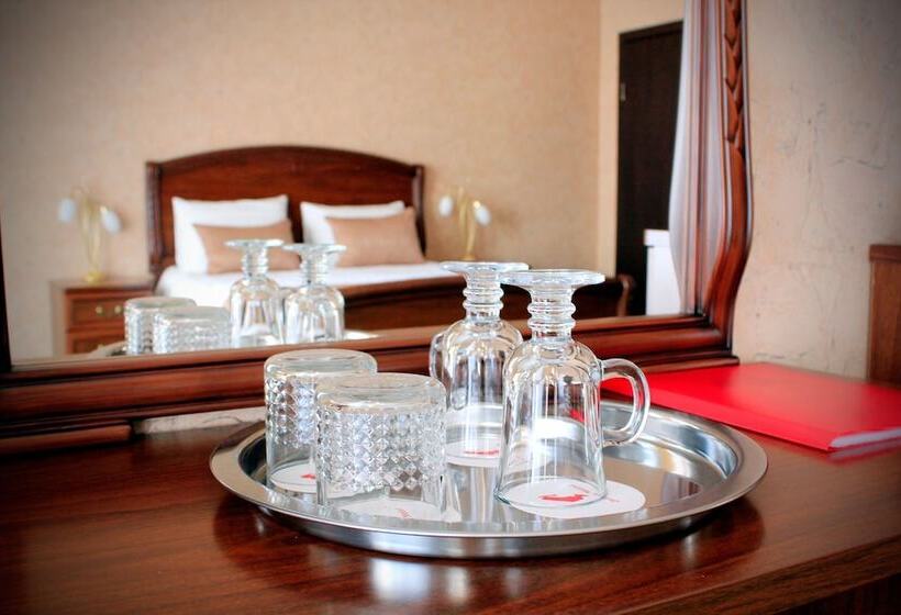 Номер Deluxe, Seven Hills Lubyanka