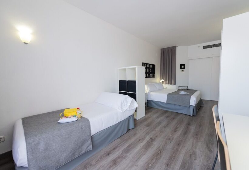 Четырехместный Номер Стандарт, Aparthotel Atenea Calabria