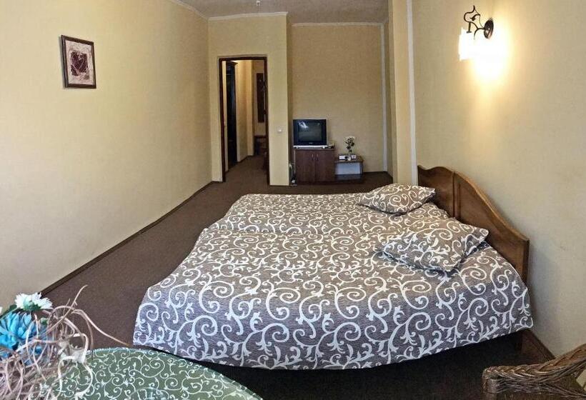 اتاق اکونومی, Geneva Hotel 800 метрів від Mcdonald S