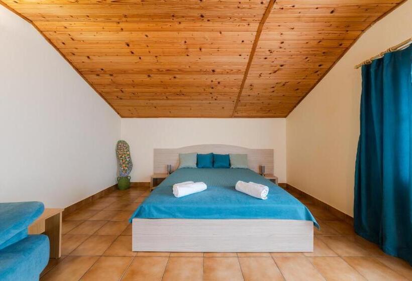 آپارتمان سوپریور 2 خوابه, Vila Adriana