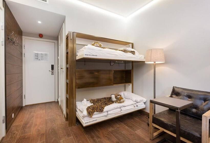 标准间带双层床, Dyreparken Safarihotell