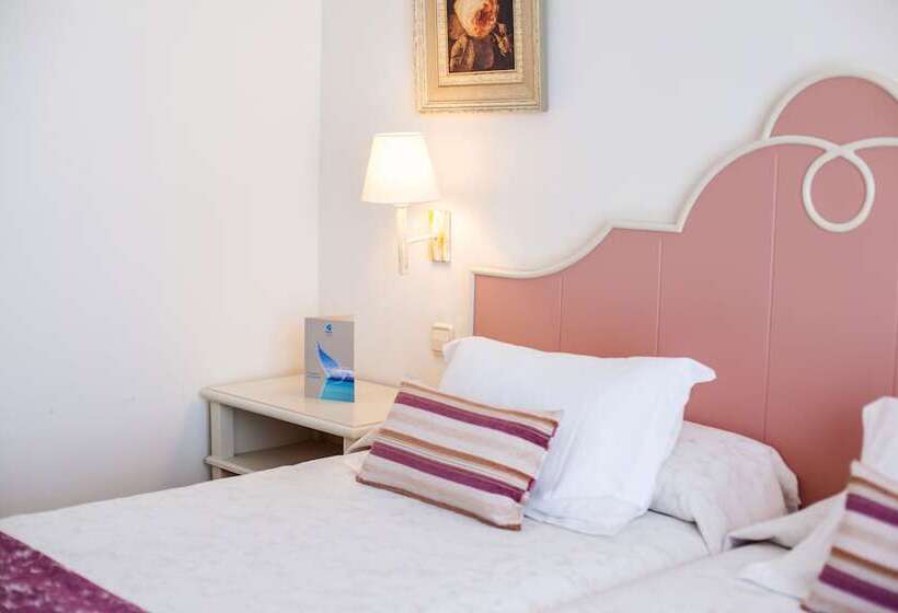 套房带园景, Grupotel Macarella Suites & Spa