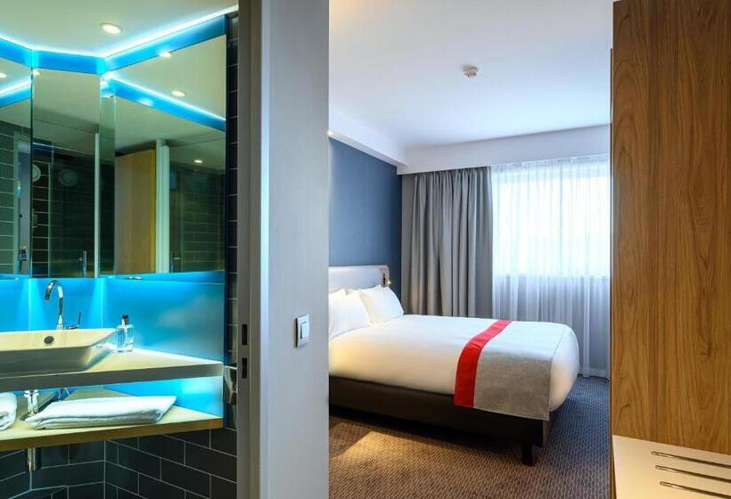 Номер Стандарт Адаптированный для Инвалидов, Holiday Inn Express Mechelen City Centre, An Ihg