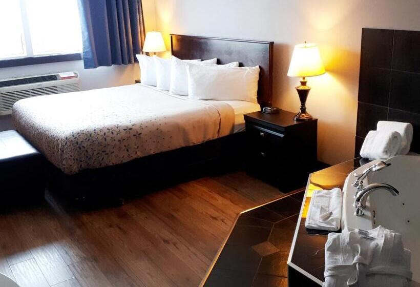 Стандартный Номер Кровать Кинг, Causeway Bay Hotel Sparwood