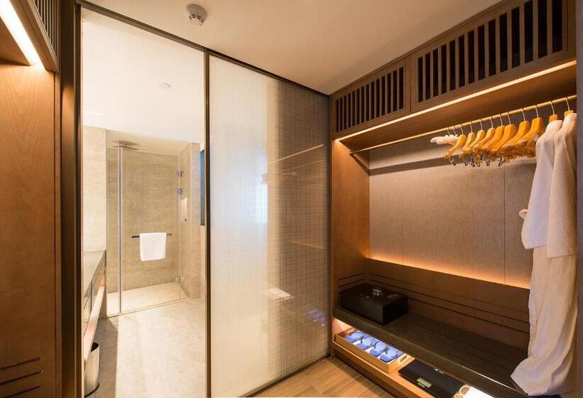 Номер Deluxe, Wingate By Wyndham Hainan Chengmai
