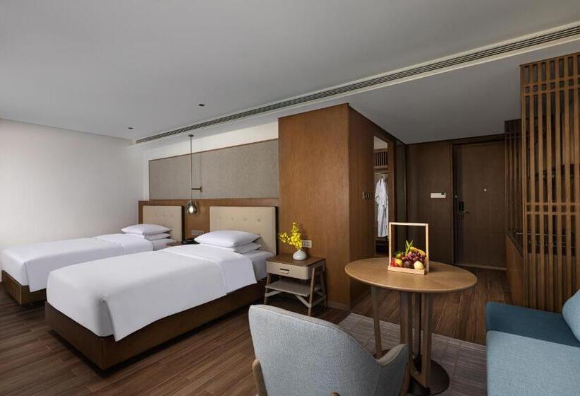 Номер Superior, Wingate By Wyndham Hainan Chengmai