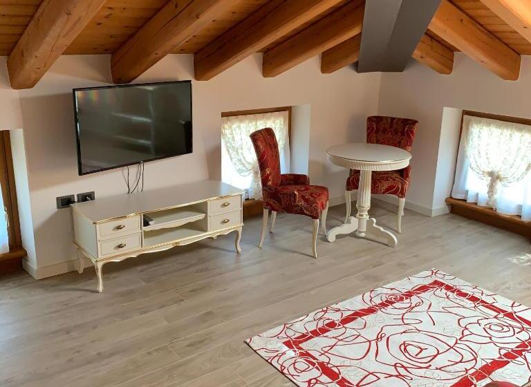 Полулюкс, Villa Vaccari Garda