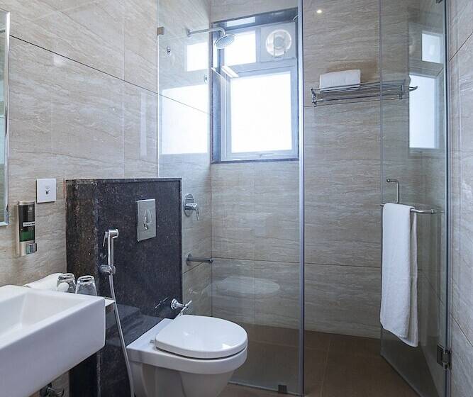 Семейный Номер, Eastin Easy Vita