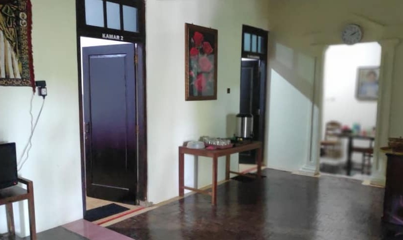 Кровать в Общей Комнате, Homestay Rahayu