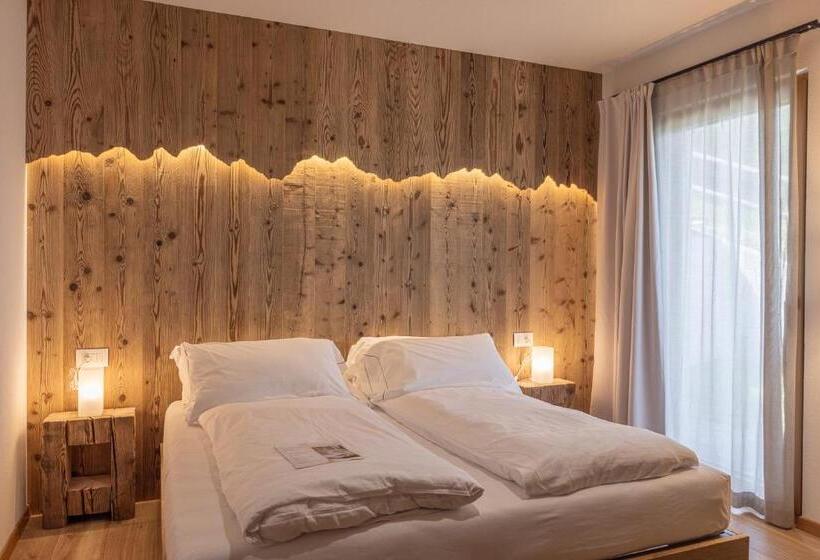 Люкс Повышенной Комфортности, Giallo Dolomiti Wellness