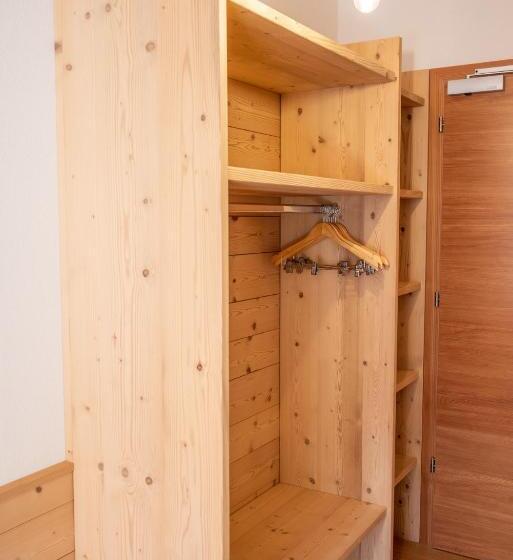 Номер Стандарт с Балконом, Giallo Dolomiti Wellness