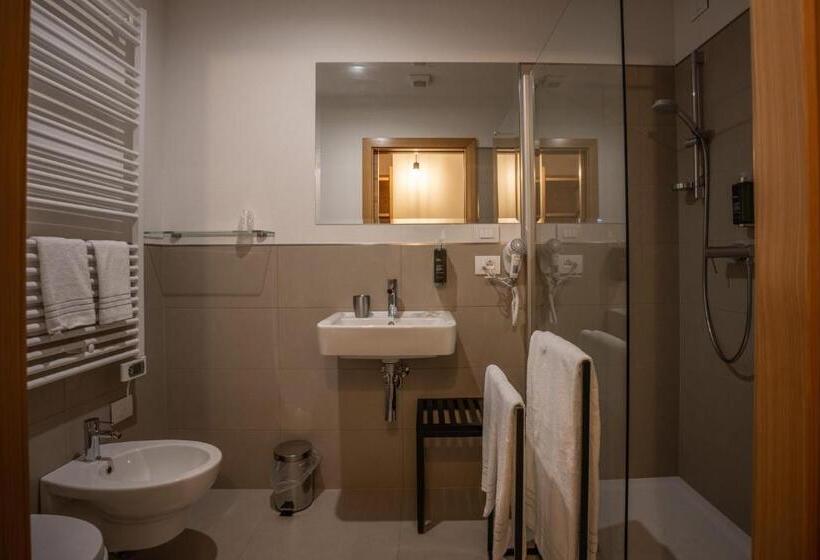 Номер Стандарт, Giallo Dolomiti Wellness