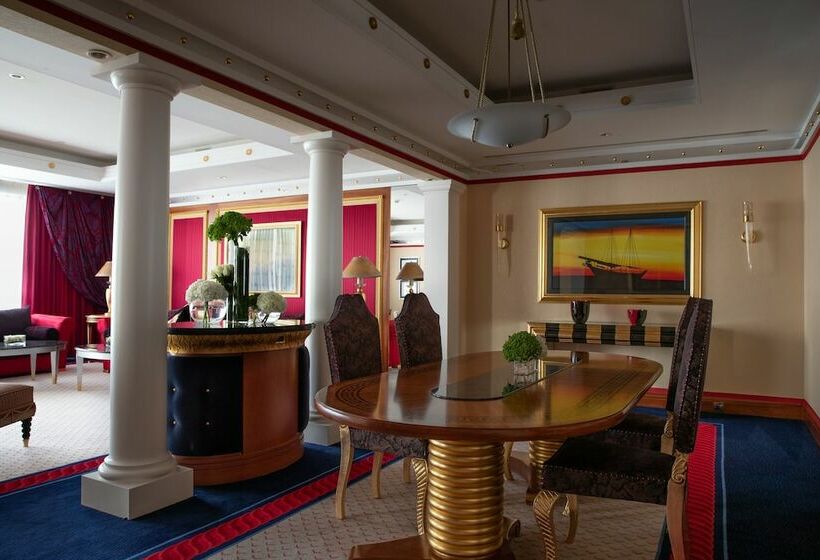 Люкс Deluxe 2 Спальни, Jumeirah Burj Al Arab Dubai