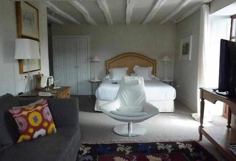 Family Suite, Churrut