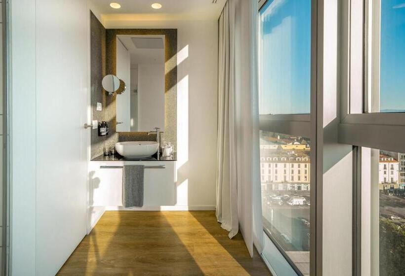 اتاق استاندارد با چشم‌انداز شهر, Innside By Meliá Milano Torre Galfa