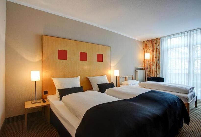 Номер Стандарт Трехместный, Centro Hotel Nürnberg, Trademark Collection By Wyndham