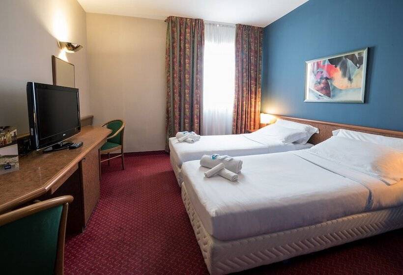 اتاق استاندارد, Idea Hotel Piacenza