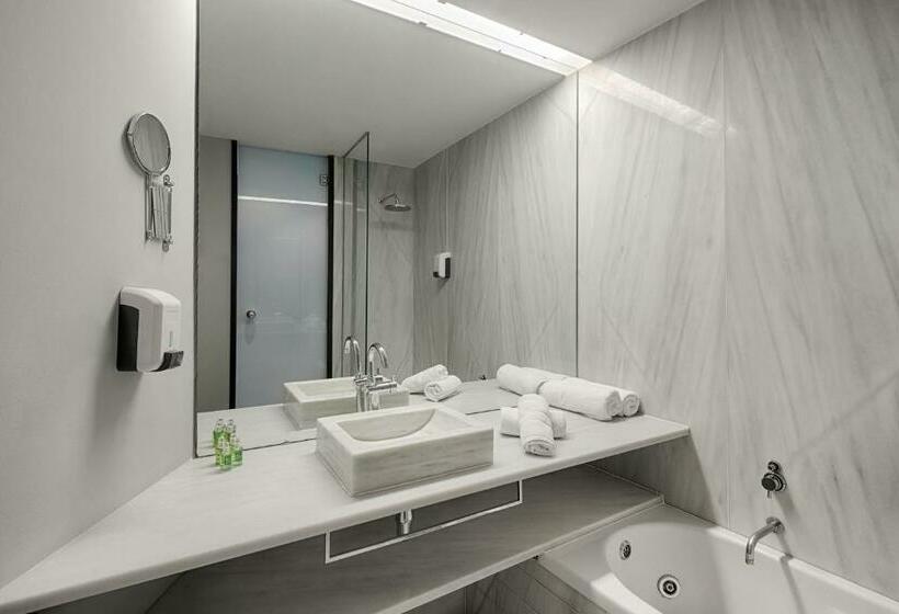 سوییت جونیور, Sea You Hotel Port Valencia