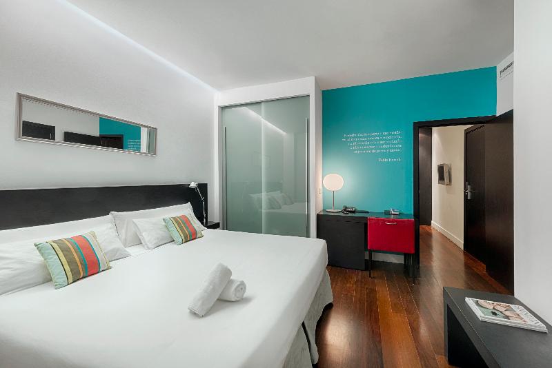 سوییت جونیور, Sea You Hotel Port Valencia