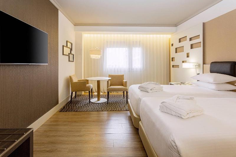 اتاق پرمیوم, Madrid Marriott Auditorium Hotel & Conference Center