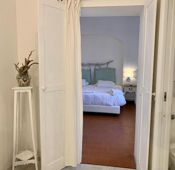 חדר משפחתי נוף לים, Dolce Vita Suite Alghero