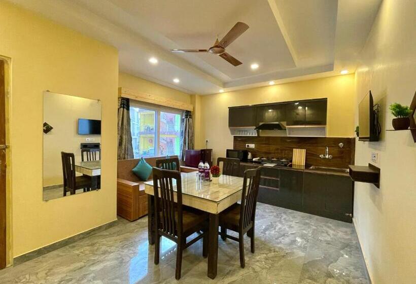 Апартаменты 2 Спальни, Kedar Inn