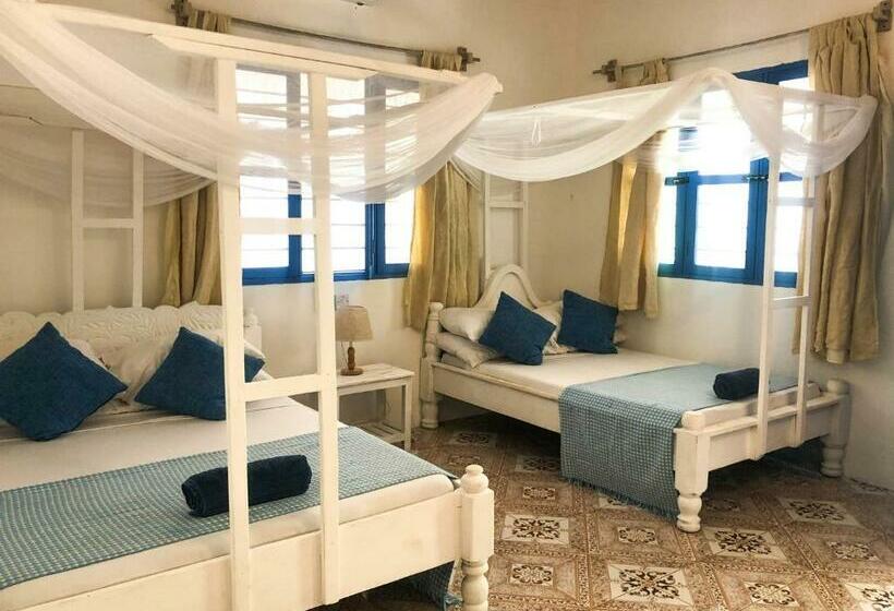 Номер Стандарт с Террасой, Badolina Bungalows