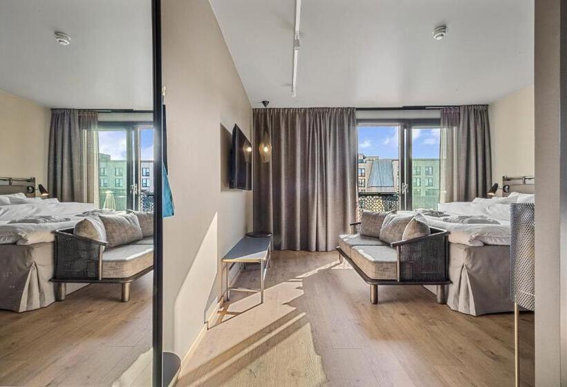 Номер Deluxe Кровать Кинг, Lily Country Club