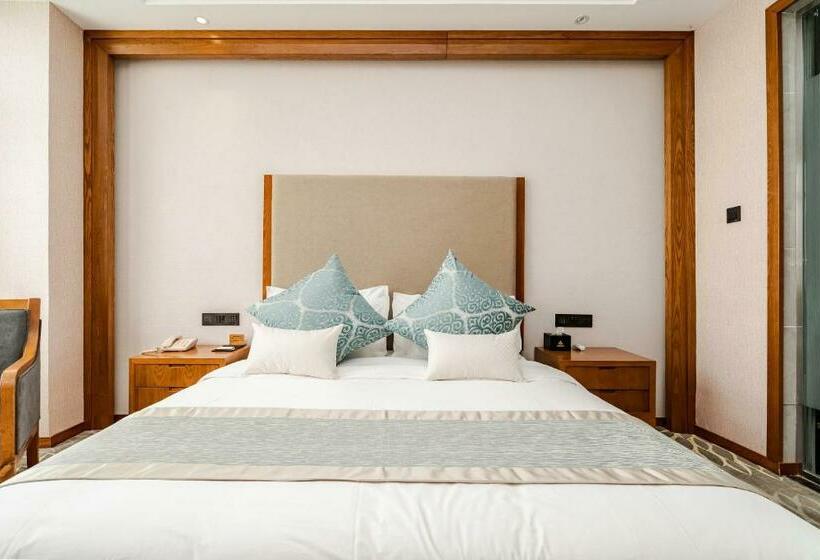 سوییت, Fu Hua International Hotel Dunhuang