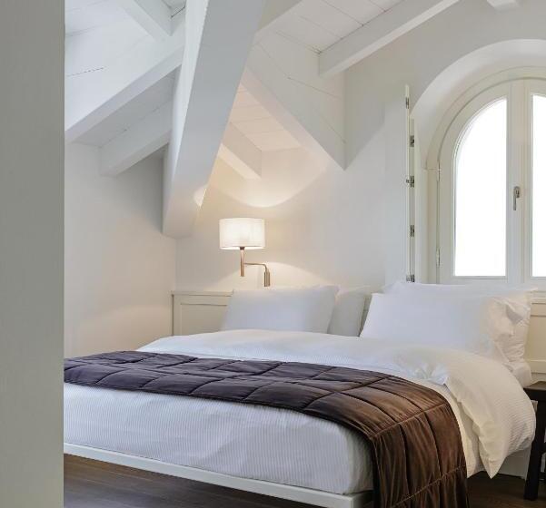 Люкс 2 Спальни, Villa Làrio Lake Como