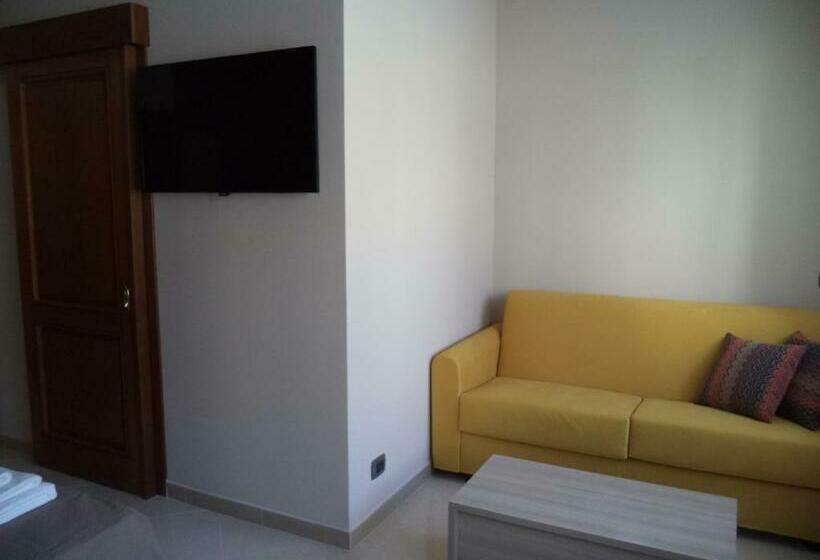 Номер Стандарт, B&b Salento